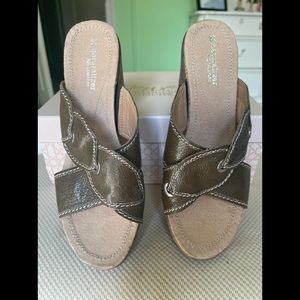 Naturalizer N5 Comfort sandals